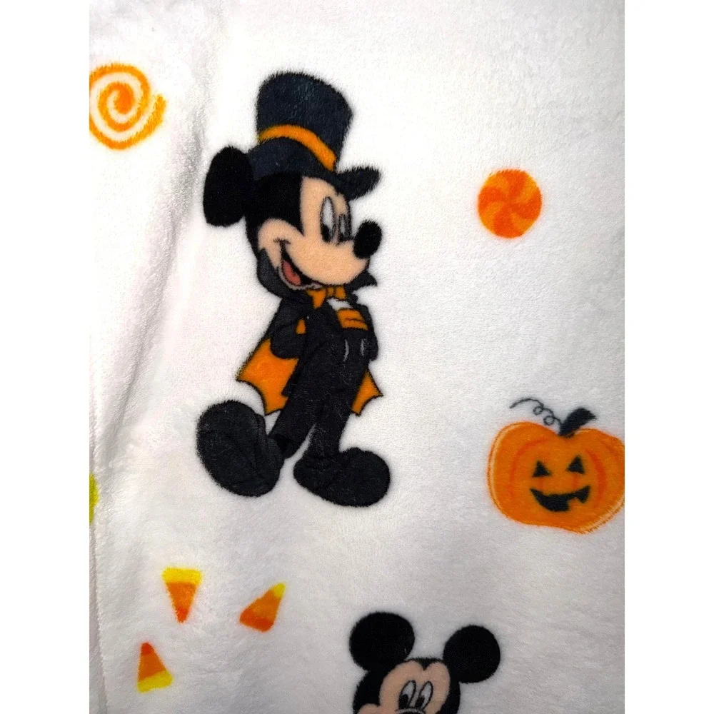 Disney's Micky & Minnie Mouse Plush Halloween Theme Throw Blanket + Tote